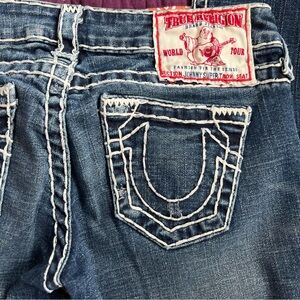 True Religion size 26 Ricky Super T Jeans Y2K Thick Stitch Denim Straight Leg